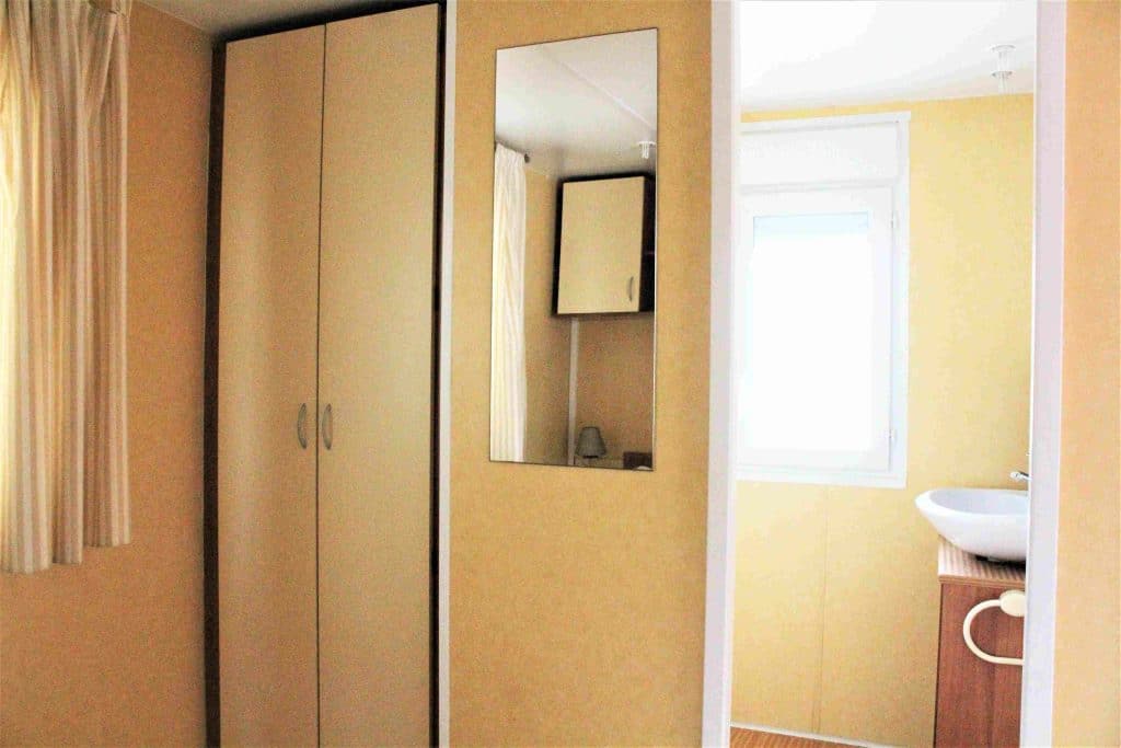 mobil home sun roller 22
