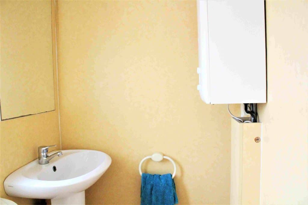 mobil home sun roller 32