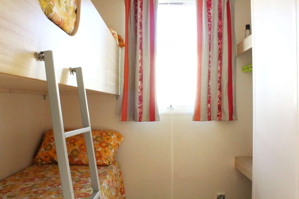mobil home con terraza 11