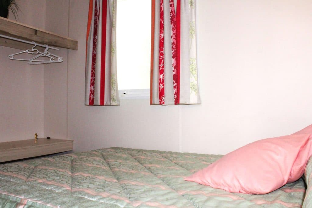 mobil home con terraza 17