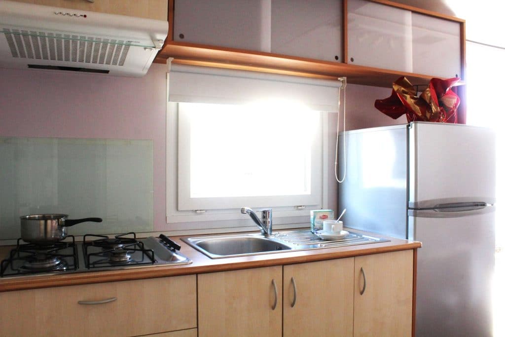 mobil home sun roller 12