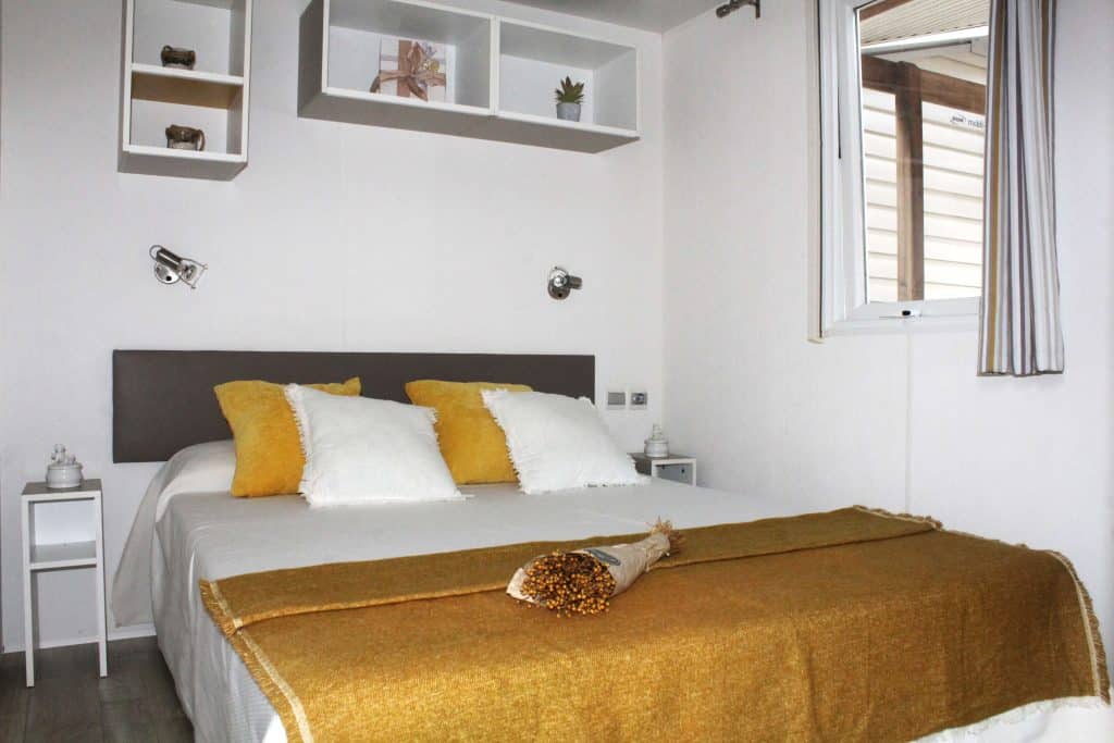mobilhome con porche irm 15