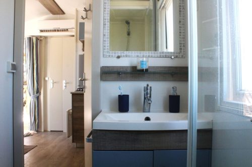 mobil-home-con-porche-en-madera-loggia-28